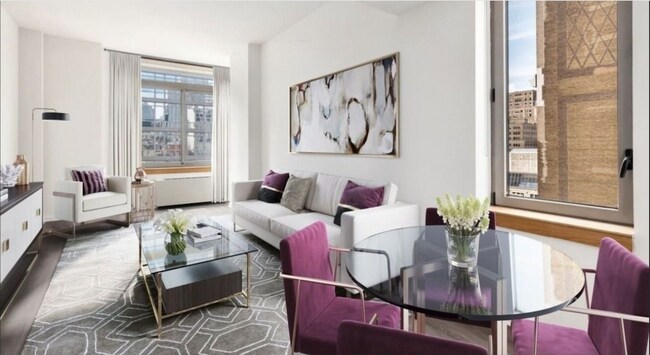35 W 33rd St New York, NY 10001 photo 2