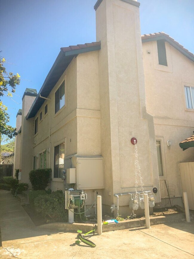 43568 Bryant Street, Fremont, CA 94539 photo 3