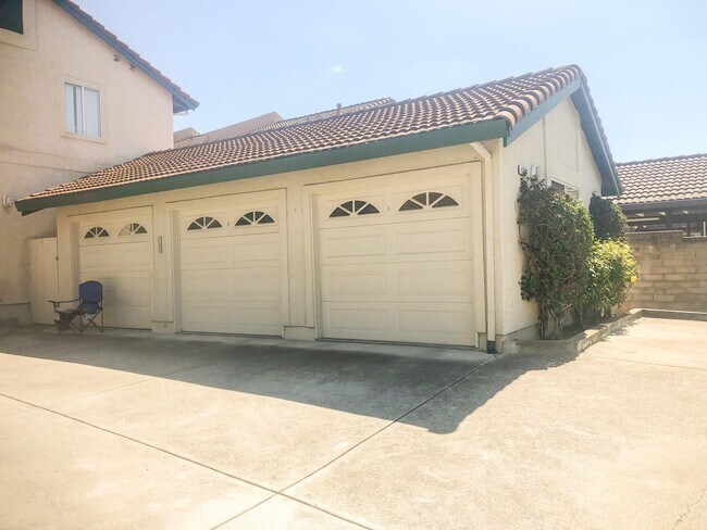 43568 Bryant Street, Fremont, CA 94539 photo 2