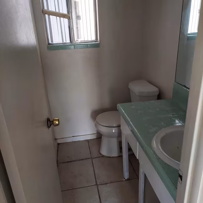 214 Weaver St San Antonio, TX 78210 photo 2
