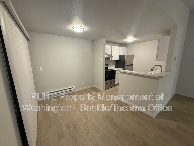 6601 S 8th St Tacoma, WA 98465 photo 3