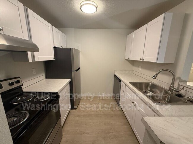 6601 S 8th St Tacoma, WA 98465 photo 4
