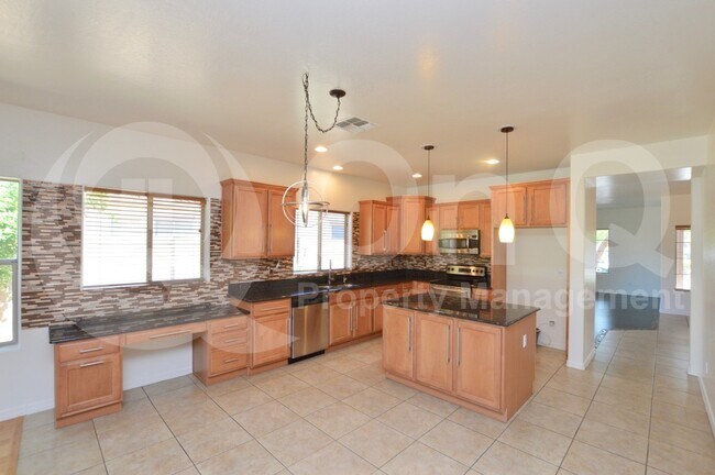 5206 West Redbird Road, Phoenix, AZ 85083 photo 4
