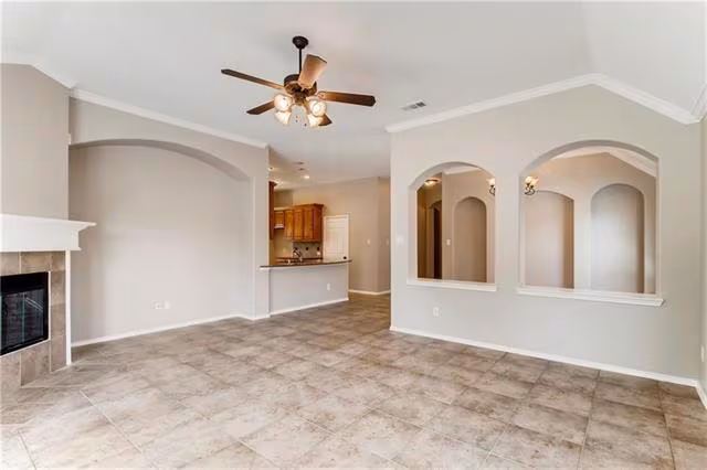 12621 Greenhaven Dr Frisco, TX 75035 photo 2