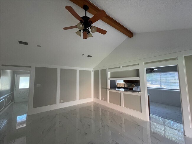 8403 Windy Cove Court, Houston, TX 77095 photo 2