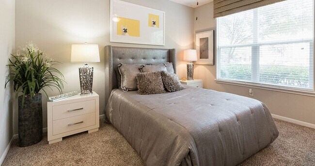 2701 Dunvale Road, Houston, TX 77063 photo 5