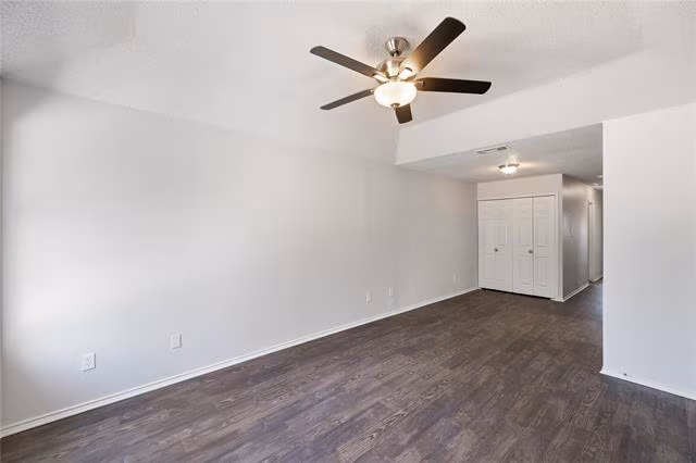2540 Avenue H, Fort Worth, TX 76105 photo 4