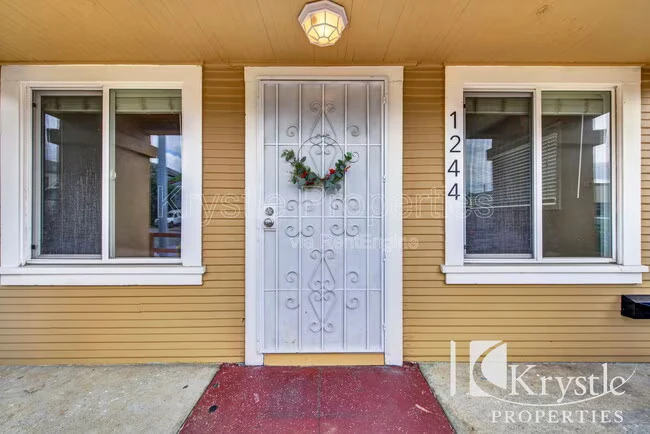 1244 Georgia St Vallejo, CA 94590 photo 4
