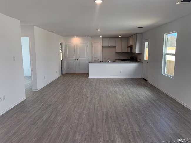9611 Littleton Grist San Antonio, TX 78254 photo 3