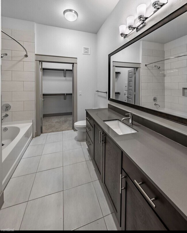 2122 N Mays St Round Rock, TX 78664 photo 2