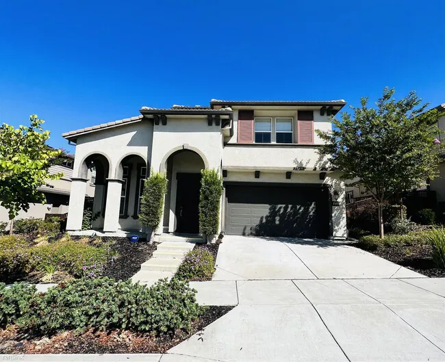 2323 Forino Drive, Dublin, CA 94568 photo 3