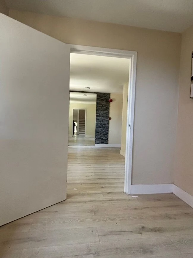 234 Fifth Ave Redwood City, CA 94063 photo 2
