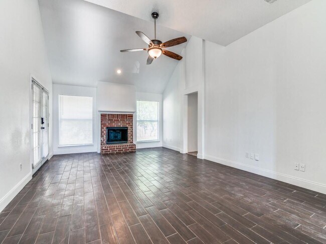 514 Meadow Lane, Forney, TX 75126 photo 4