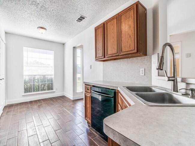 514 Meadow Lane, Forney, TX 75126 photo 5
