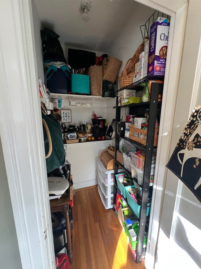 1528 Milvia St Berkeley, CA 94709 photo 2