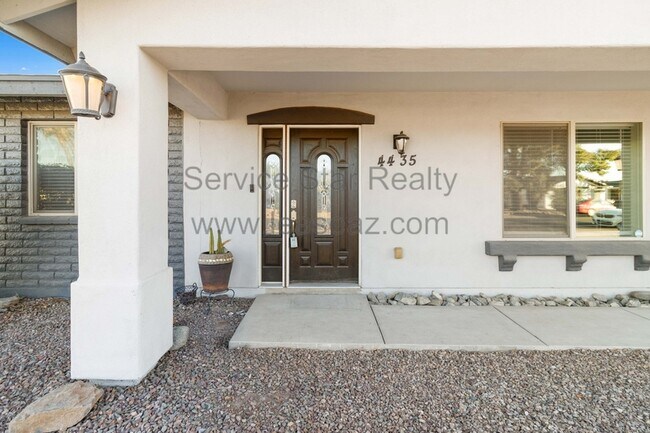 4435 W Windrose Dr photo 3
