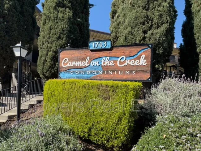 1743 Carmel Dr Walnut Creek, CA 94596 photo 2