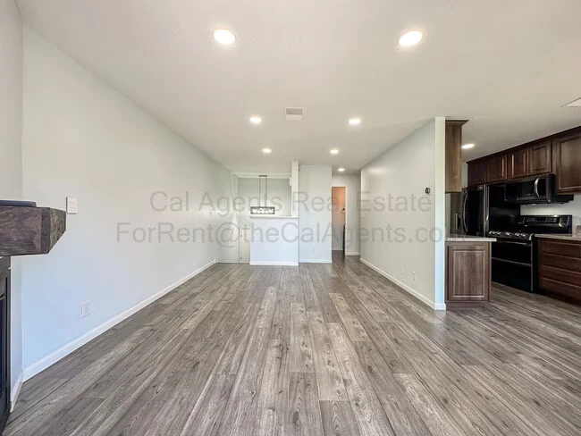 2306 D St Hayward, CA 94541 photo 2