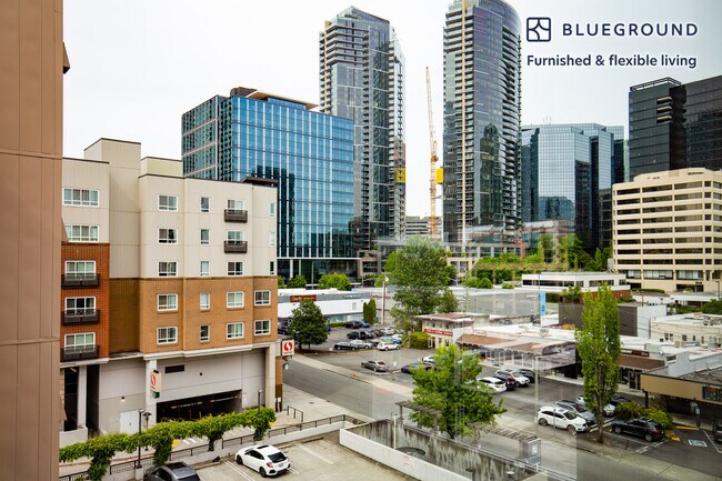 10400 NE 2nd St Bellevue, WA 98004 photo 2