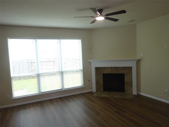 4938 Yearling Ridge Court, Katy, TX 77449 photo 5