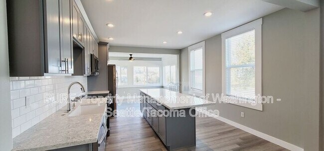 Tran (3216) photo 5