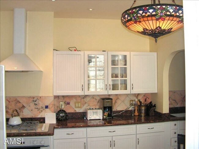 1115 Lincoln Way, San Francisco, CA 94122 photo 4