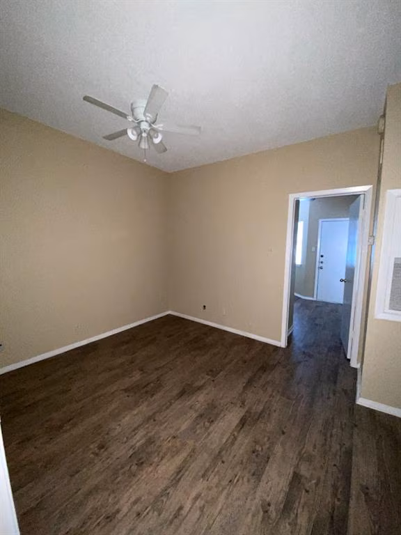 3316 Guadalupe St Austin, TX 78705 photo 4