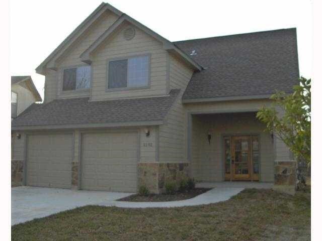 2102 Laura Ct Round Rock, TX 78681 photo 2