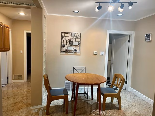 1308 Benedict Dr San Leandro, CA 94577 photo 3
