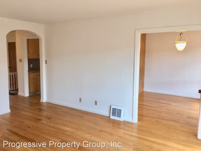 2319 44th Avenue, San Francisco, CA 94116 photo 2