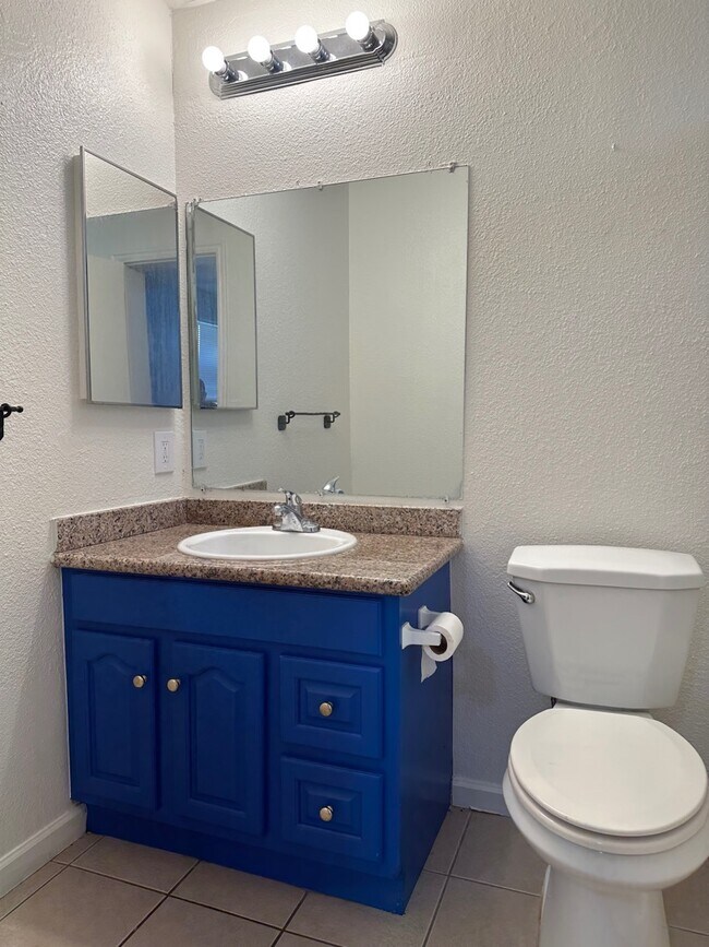650 Sycamore Street, Oakland, CA 94612 photo 5