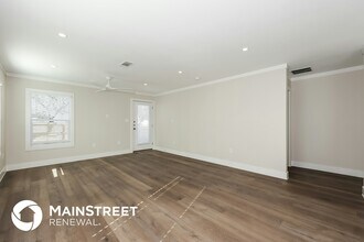 2108 Belzise Terrace Fort Worth, TX 76104 photo 4