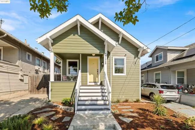 4118 Agua Vista St Oakland, CA 94601 photo 5