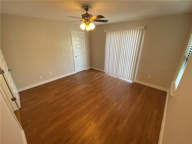 3506 Speedway Austin, TX 78705 photo 3