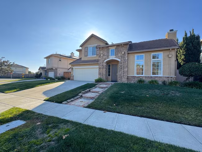 37815 Fernwood Ct photo 5