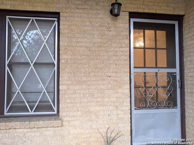 127 W Craig Pl San Antonio, TX 78212 photo 3