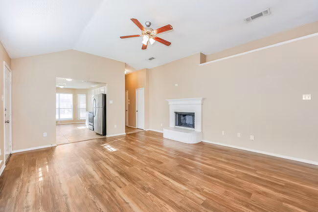 309 Willowstone Trail - SFHT photo 4