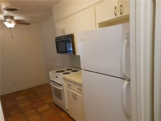 2308 Barton Skyway Austin, TX 78704 photo 3