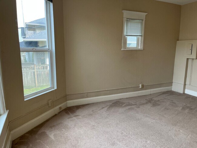 Camdon - 1 Bedroom - Central District - Vintage Charm photo 3