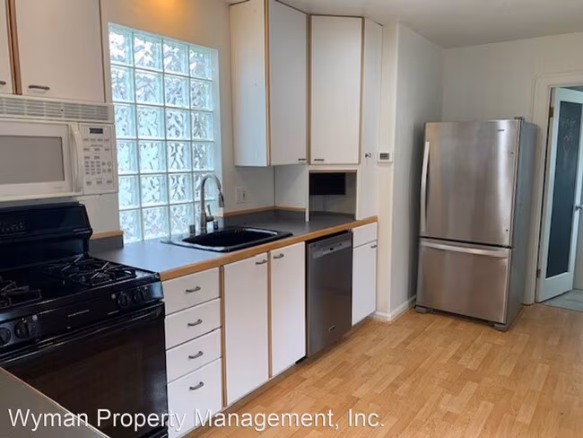 2391 Yajome St Napa, CA 94558 photo 5