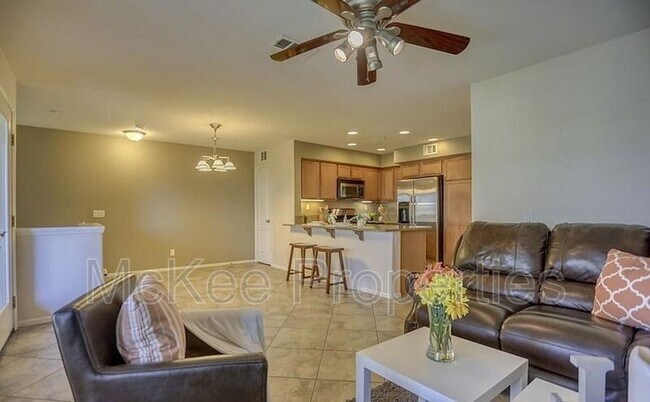 3470 Spring Tide Terrace San Diego, CA 92110 photo 3