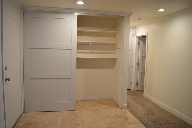6401 Lake Washington Blvd NE Kirkland, WA 98033 photo 5