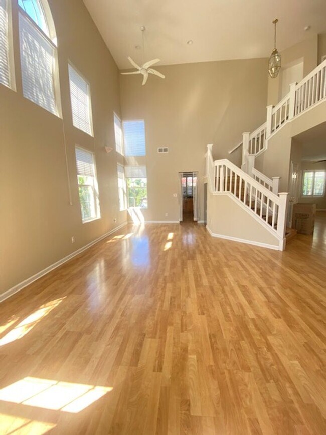 2808 Elsnab Ct Pleasanton, CA 94588 photo 3