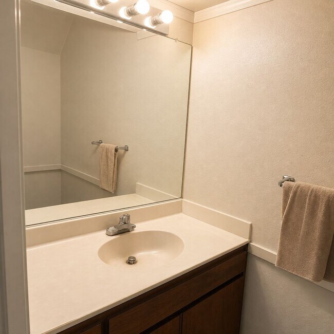 7002 Marsh Way Cotati, CA 94931 photo 5