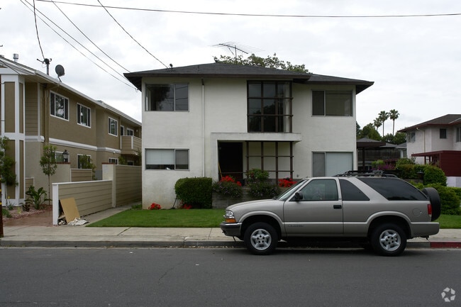 Roble 729 photo 3