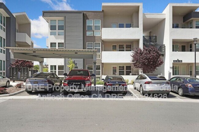 2600 Wildflower Sta Pl Antioch, CA 94531 photo 4