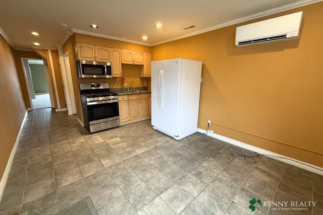 72 Crestview Ave Daly City, CA 94015 photo 3