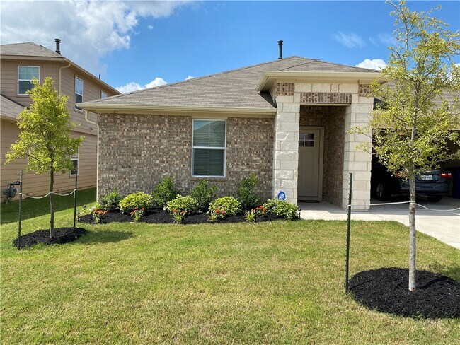 3417 Kotche St Pflugerville, TX 78660 photo 2