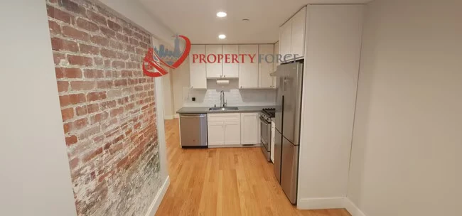 1664-1668-1668 Newcomb Ave San Francisco, CA 94124 photo 5