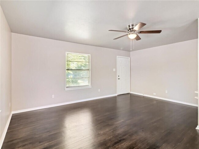 1508 Shelley Street, Mckinney, TX 75069 photo 2